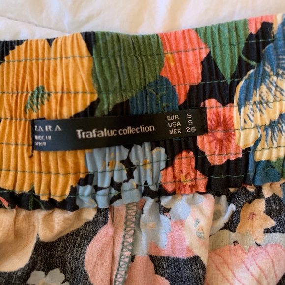 Zara Colorful Floral Pull-on Shorts Small - Picture 6 of 6